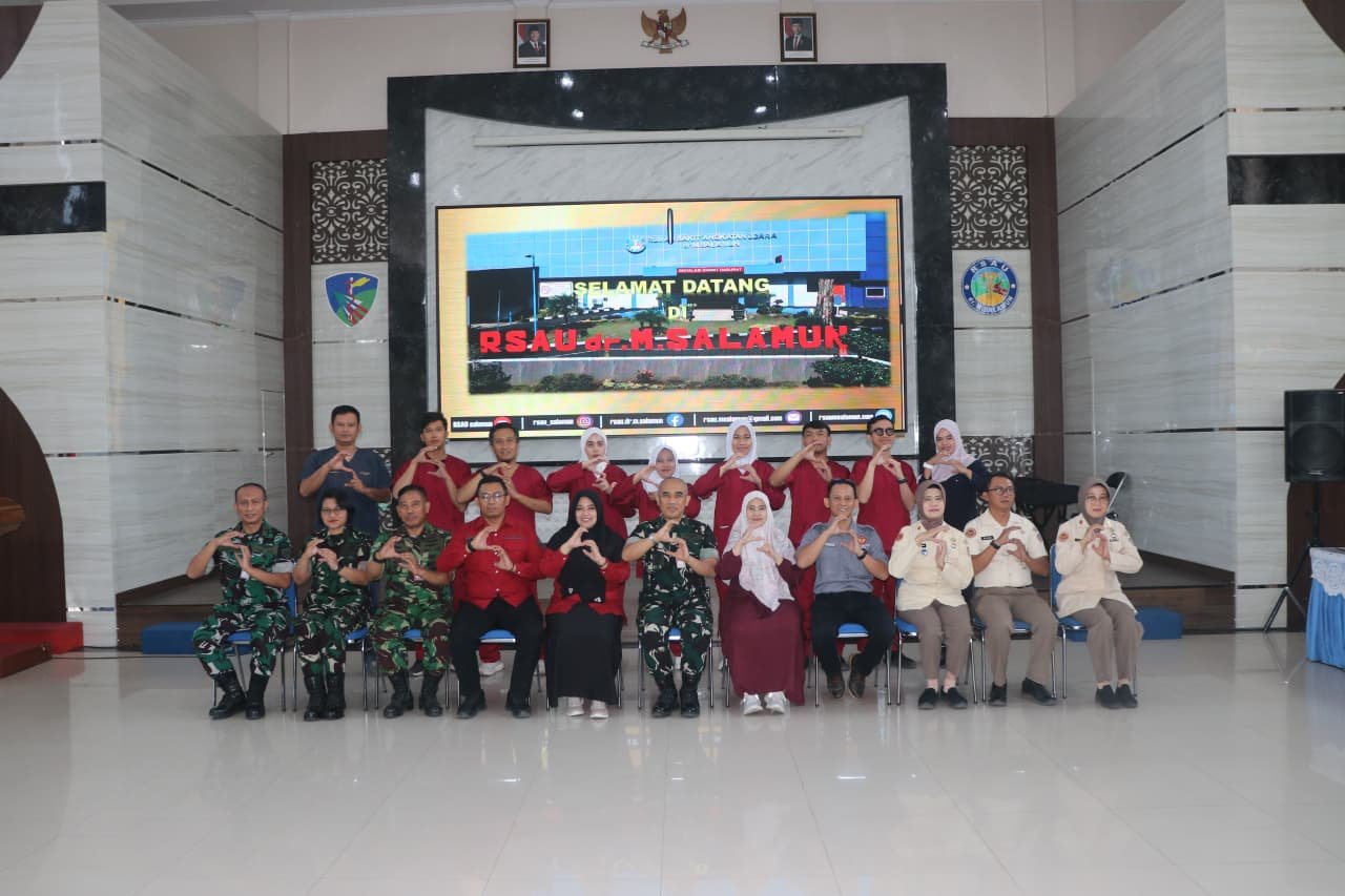 ORIENTASI MAHASISWA MAGANG STIKEP PPNI & IIK PELAMONIA MAKASSAR DI RSAU dr. M. SALAMUN